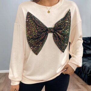 ✨NWT Boutique Sequined Bow Round Neck Sweatshirt